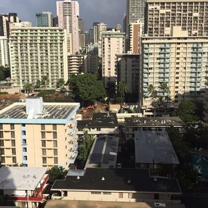 Meet your Posher, Lee